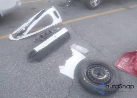 2018 Kia Rio Lx z USA, uszkodzony, nr VIN 3KPA25AB6JE074656